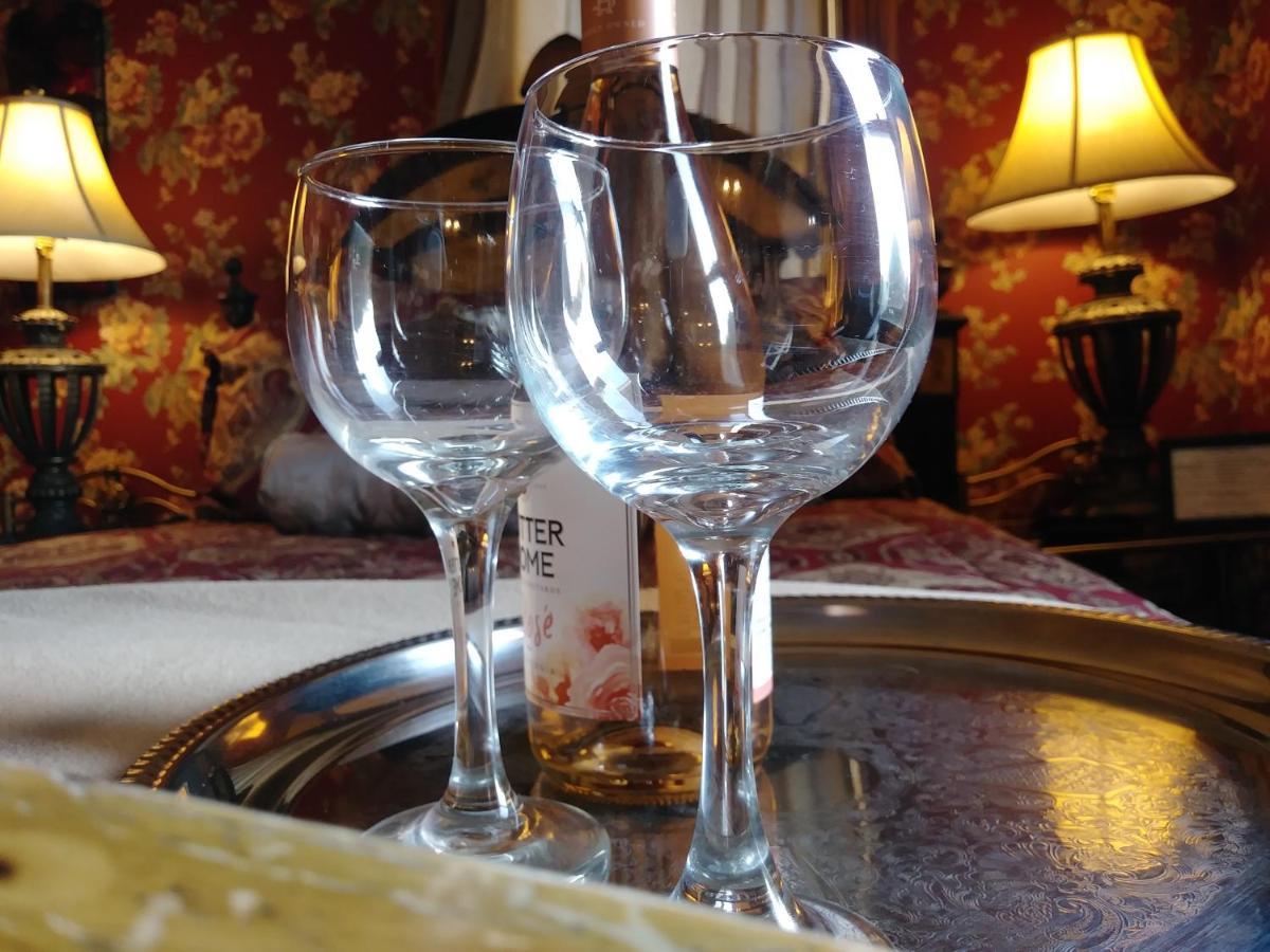 The Thayer Hotel Annandale Buitenkant foto