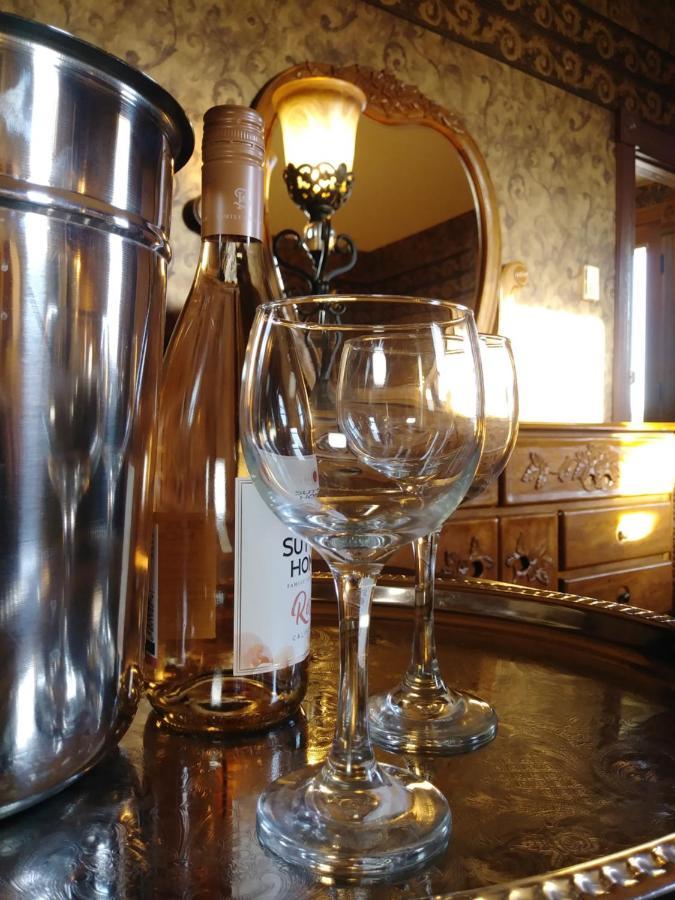 The Thayer Hotel Annandale Buitenkant foto