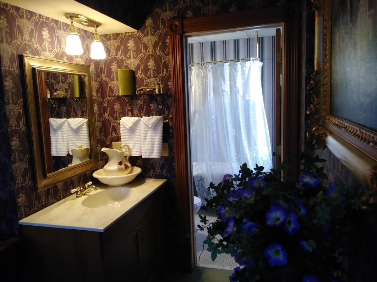 The Thayer Hotel Annandale Buitenkant foto
